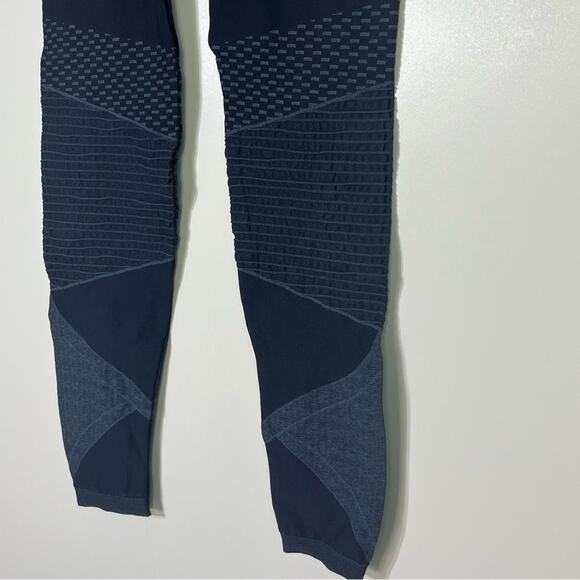 SPANX Look At Me Now 50200R Seamless Moto Leggings, Indigo Sky - Picture 6 of 6